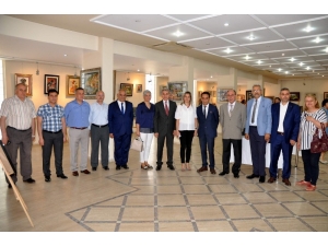 Bu Sergide Hayaller Üç Boyutlu