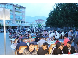 Niğde’de Mahalle İftarları Devam Ediyor