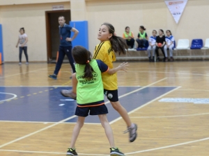 Osmangazili Minik Hentbolcular Dolu Dizgin