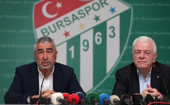 Bursaspor'da Samet Aybaba Imzaladı Ve Basına Konuştu
