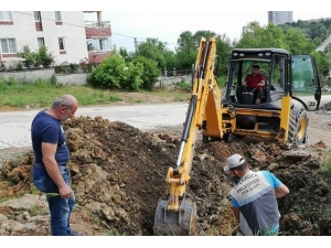 Akçakoca’da Alt Yapı Çalışmaları Sürüyor