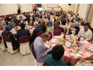 Kırım Tatarları İftarda Buluştu