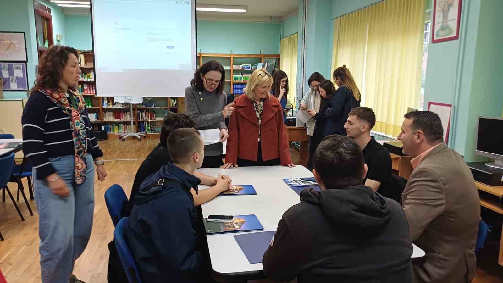 cukurova-ibrahim-atali-lisesi-ispanya-ya-gitti