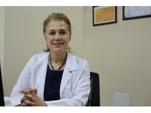 Dr. Hülya Çiçek: “Doğum Kesileri Annelerin Mutluluğuna Gölge Düşürüyor”