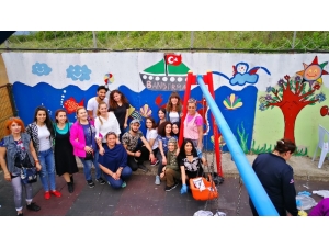 Gönüllü Kadınlar, Kadın Açık Cezaevini Çocuklar İçin Renklendirdi