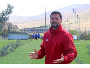 Antalyaspor, Erol Bulut İçin Gün Sayıyor