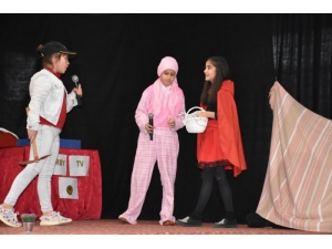 Dursun Fakıh İmam Hatip Ortaokulu’ndan ’İngilizce Festivali’