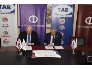 Anadolu Üniversitesi Her Alanda Eğitim İş Birliklerini Sürdürüyor