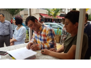 Gençlik Caddesi İçin İmza Kampanyası