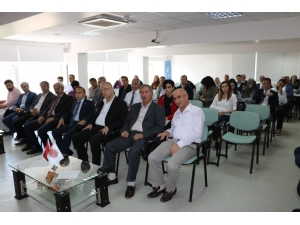 Kitap Okuyan Öğrenciler Ödüllendirildi