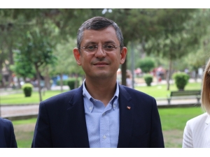 Chp’li Özel:" Cumhurbaşkanı Adayının Gelip Belge İncelediği Nerede Görülmüş"