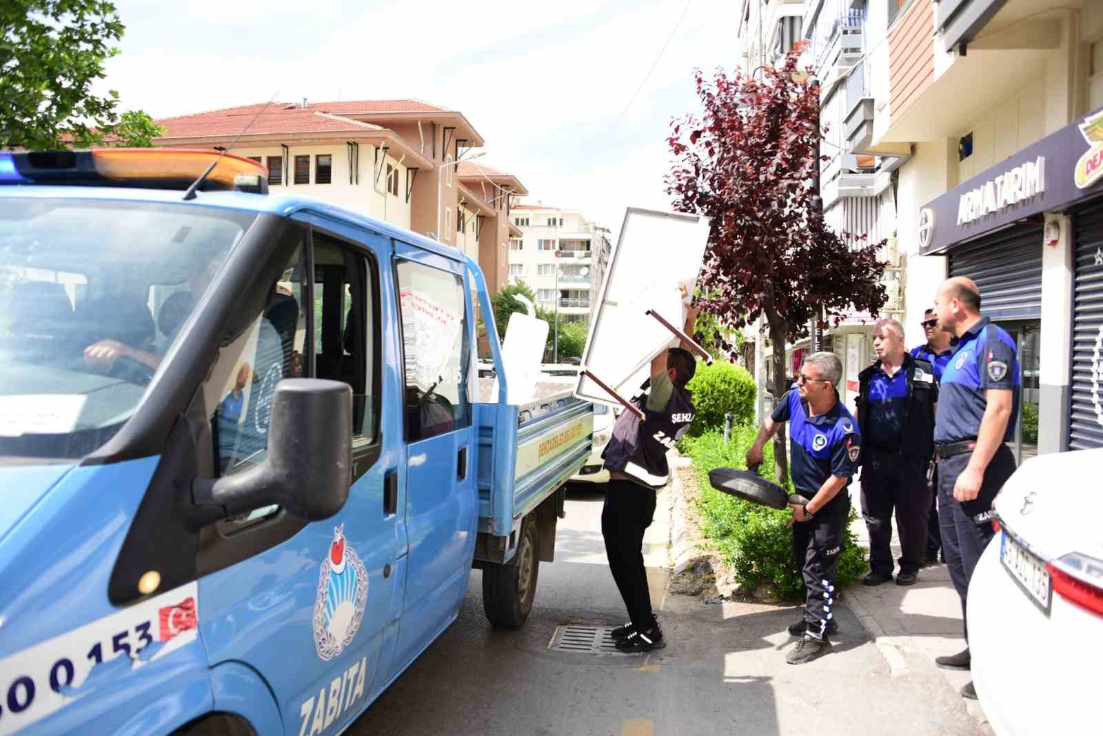 sehzadeler-zabitasindan-yol-ve-kaldirim-isgali-denetimi