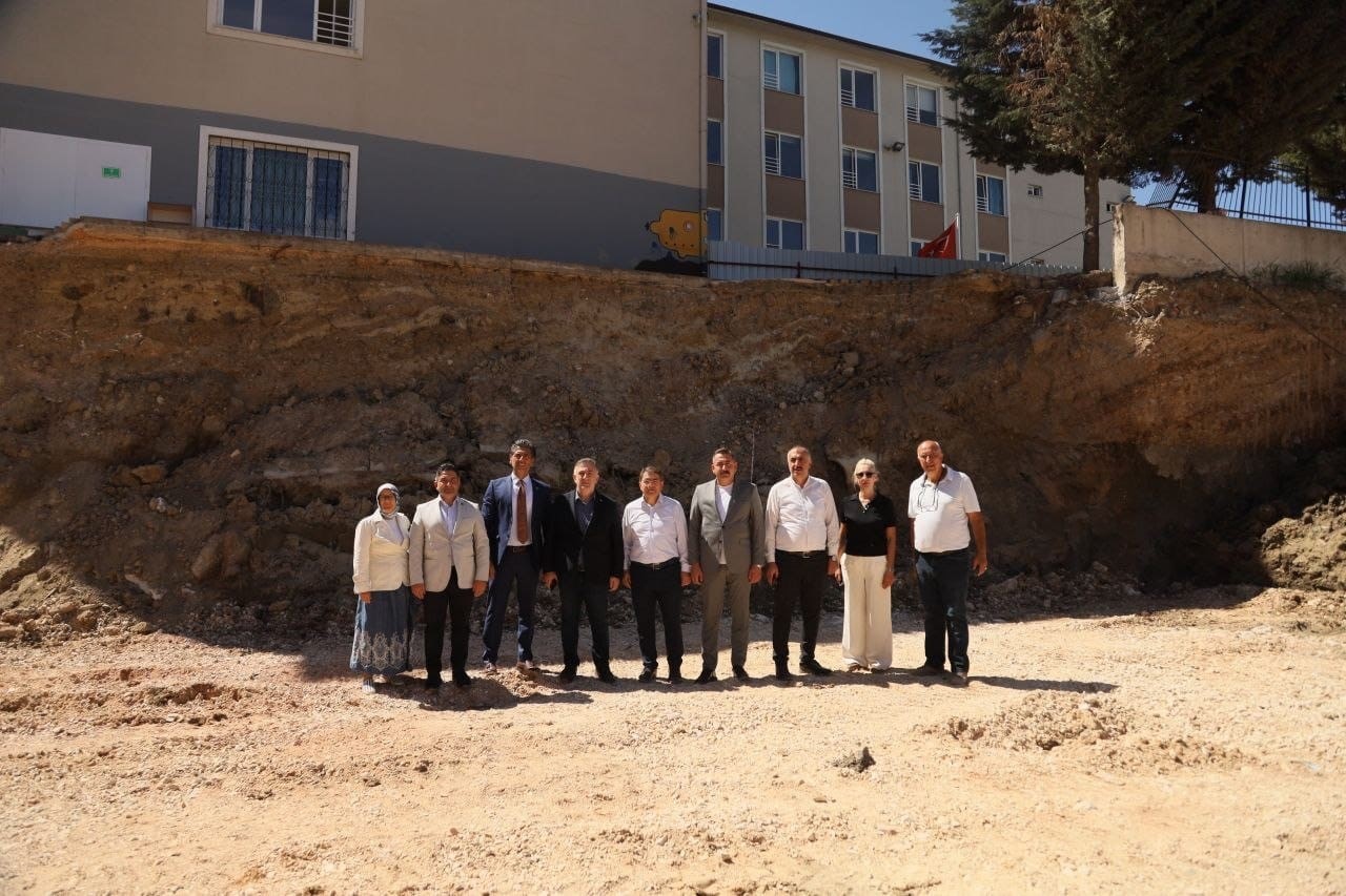 ak-parti-mudanya-ilce-baskanligindan-mutareke-ilkokulunda-inceleme