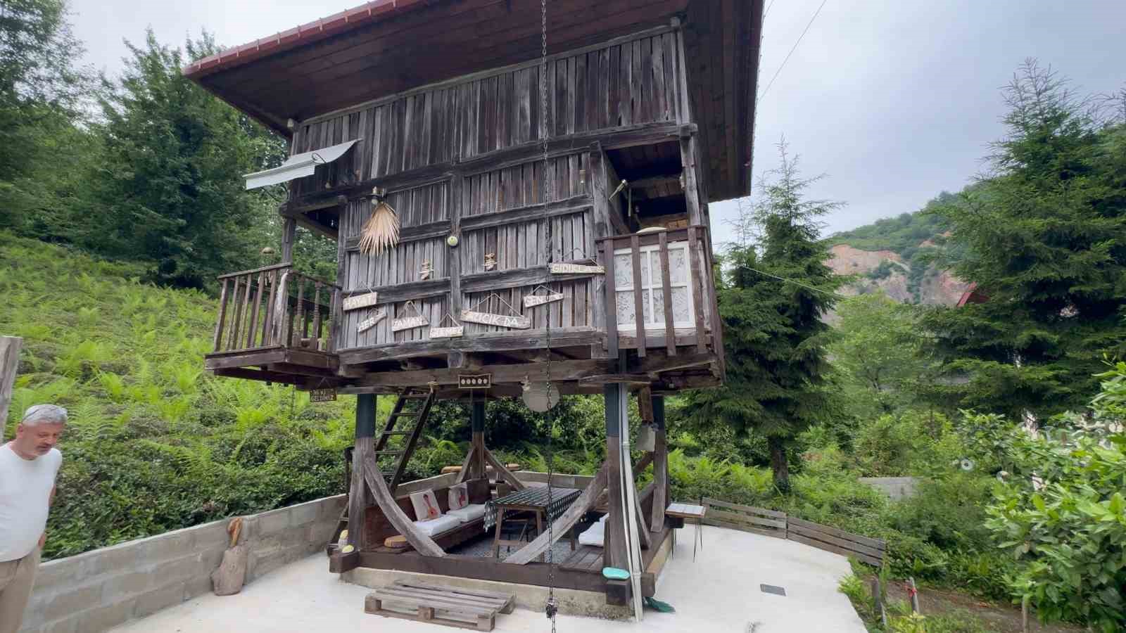 70-yillik-tarihi-serender-ogretmen-ciftin-elinde-yeniden-hayat-buldu