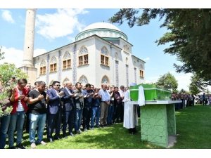 Kazada Hayatını Kaybeden Hasan Akgümüş Toprağa Verildi