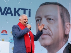 Başbakan Yıldırım: “İnce Eleyip Sık Dokuyacaksınız; İnce’yi Eleyip Erdoğan’ı Seçeceksiniz”