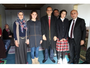 Sungurlu’da Öğretmenler 8 Ayda Bin 884 Aileyi Ziyareti Ettiler