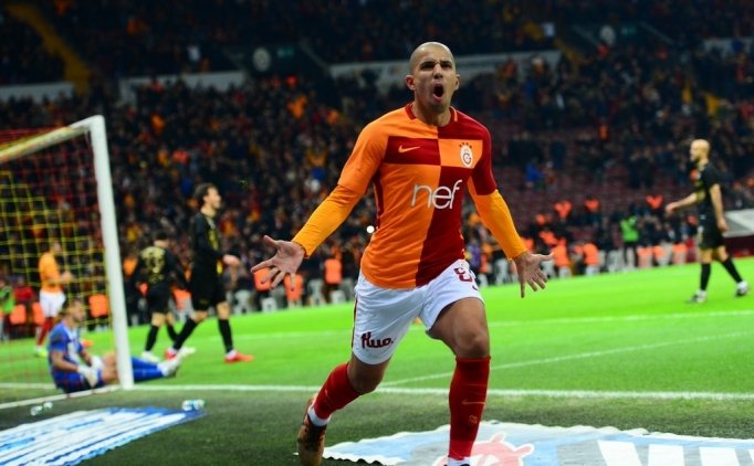 Sofiane Feghouli'yi Rapor Kurtardı