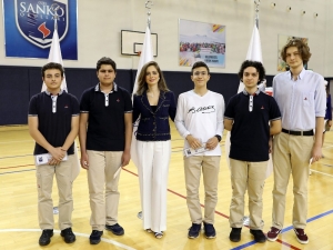 Sanko Okulları Başarıyı Ödüllendirdi