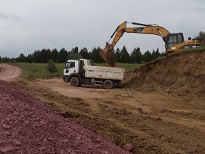 Çavdarhisar’da Köy Yolu Çalışmaları