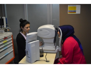 Kartepeli Kadınlar Göz Muayenesinden Geçti