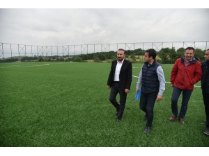 İzmit Belediyesi’nden Akmeşe’ye Spor Tesisi