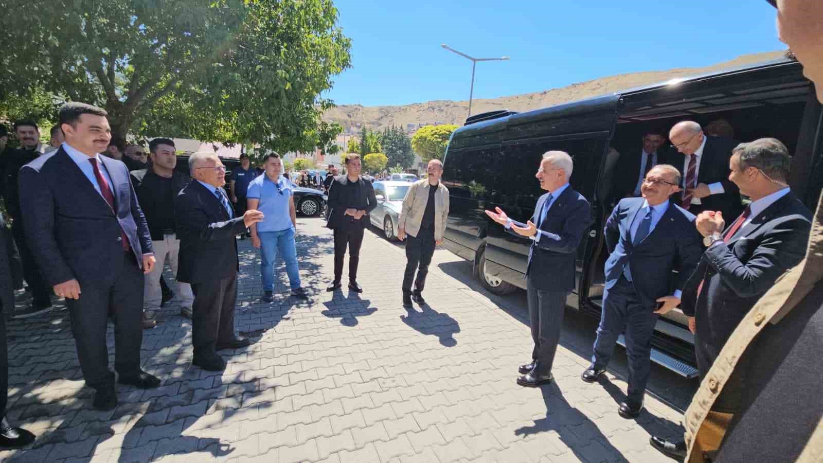 bakan-uraloglu-darende-de