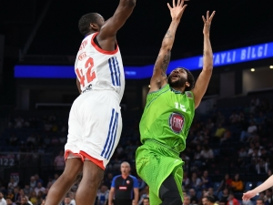 Tofaş, Bursa’ya Final Biletiyle Dönmek İstiyor