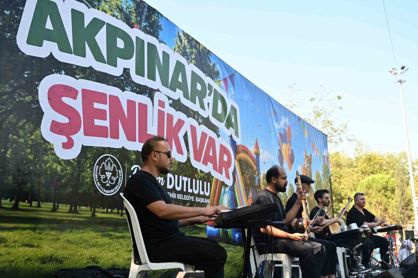 akpinar-da-senlik-coskusu