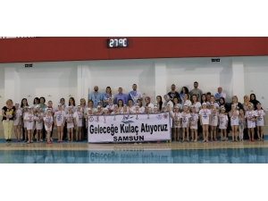 Samsun’da Bu Sezon 16 Bin Öğrenci Yüzme Öğrendi