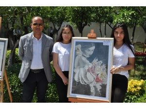 Öğrencilerden Karma Resim Sergisi