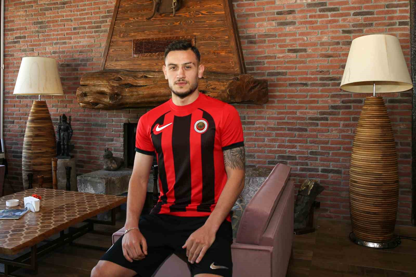 genclerbirligi-nden-defansa-takviye