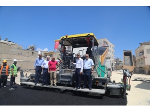 Dereboyu Caddesi Asfaltlanmaya Başlandı