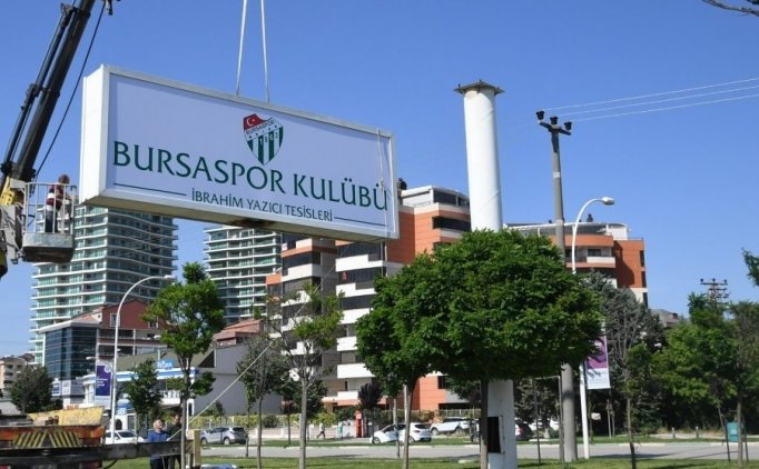 Bursaspor'dan İbrahim Yazıcı'ya Vefa Örneği