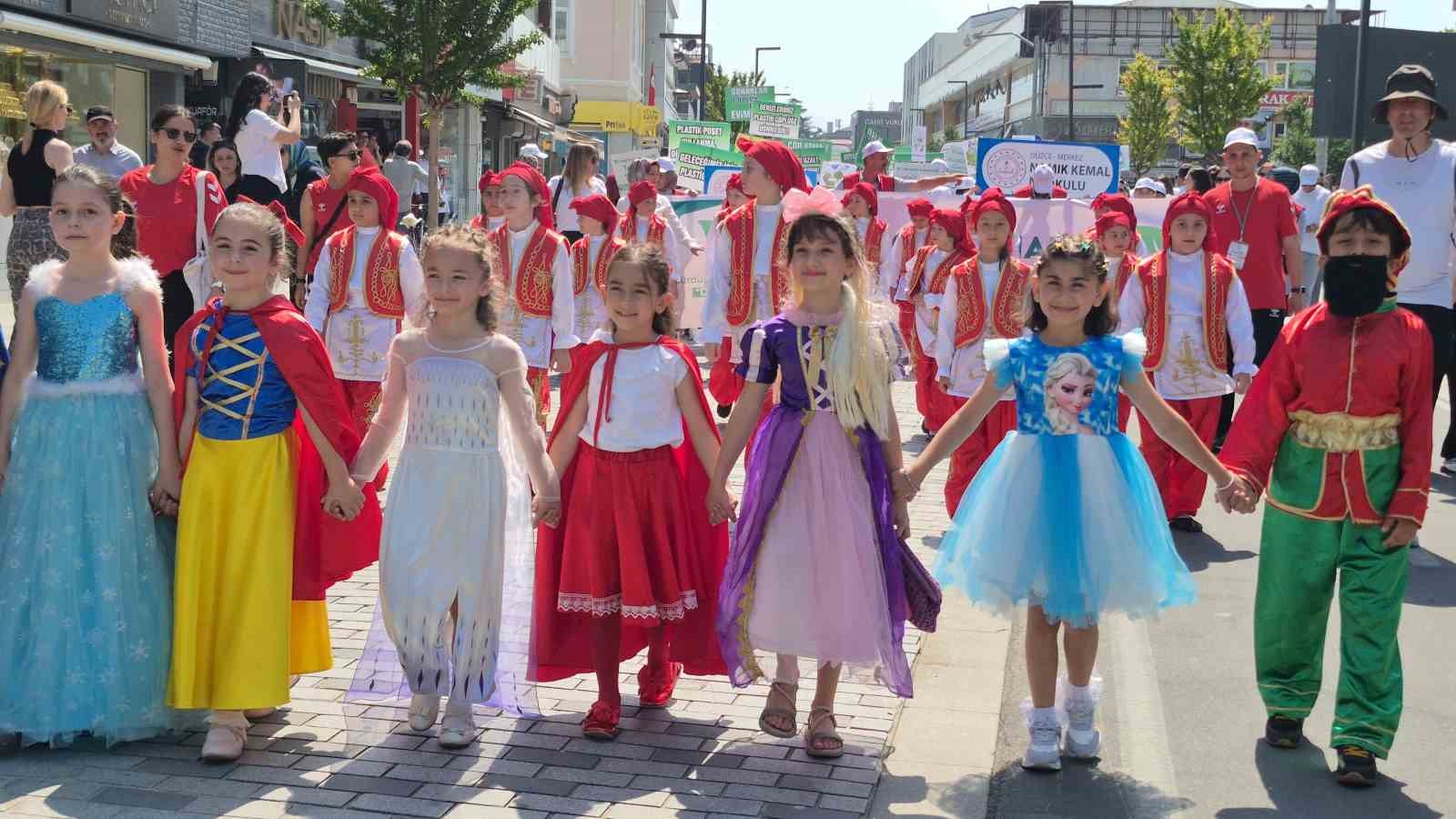 duzce-de-cevre-haftasi-torenlerle-basladi