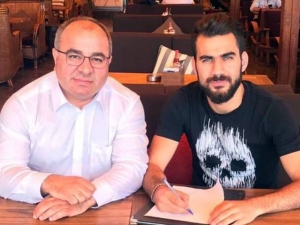 Eskişehirspor Genç Yıldızı İle Sözleşme Yeniledi