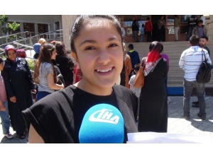 Vanlı Öğrencilerin Lgs Heyecanı Başladı