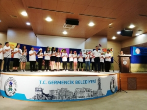 Germencik’te “Türkçem Eyvah” Sahnelendi