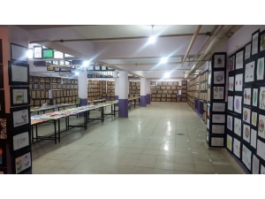 Van’da “300 Öğrenciyle Bin 500 Eser” Rekor Denemesi