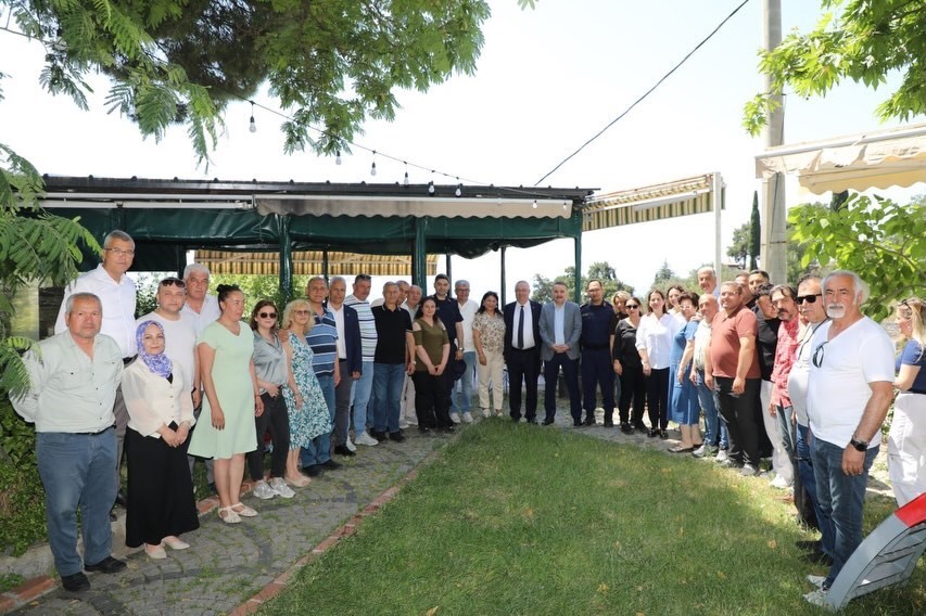 protokol-ve-muhtarlar-altinoluk-ta-bir-araya-geldi