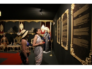 Antalya’da Turistlere Bal Mumu Müzesi