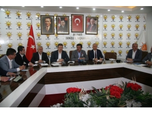 Bakan Zeybekci, "Moody’s Ve Fitch’in" Açıklamalarını Değerlendirdi