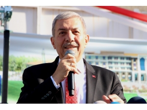 Sağlık Bakanı Demircan: "Uydurma Haberlerle Millete Karşı Kampanya Yürütmeye Kimsenin Hakkı Yok"