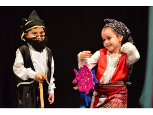 Yıldırımlı Miniklerin Mezuniyet Heyecanı