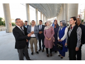 Adem Yavuz Mahallesi Kapalı Pazarına Kavuşuyor