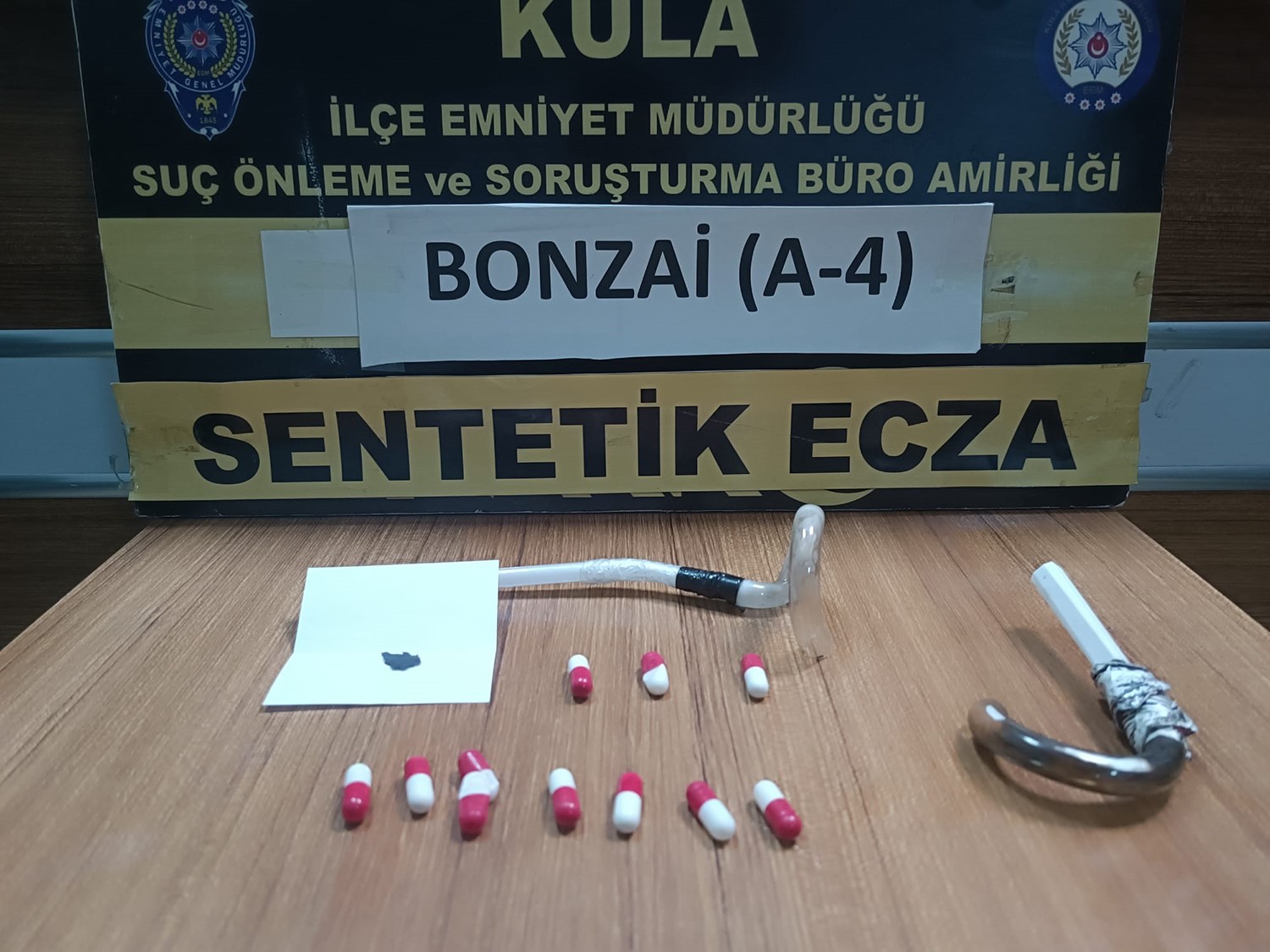 kula-emniyeti-nin-operasyonlarinda-18-kisi-hakkinda-islem-1-tutuklama