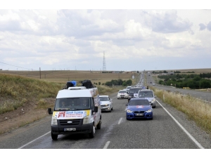 Bağımsız Adaydan Konvoylu Şov