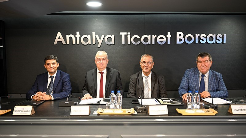 atb-baskani-candir-antalya-ihracati-turkiye-ortalamasinin-10-puan-uzerinde-buyudu