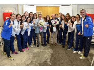 Sporcular İftarda Buluştu