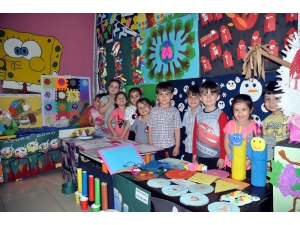 Okul Öncesi Öğrencilerinin Mezuniyet Sevinci